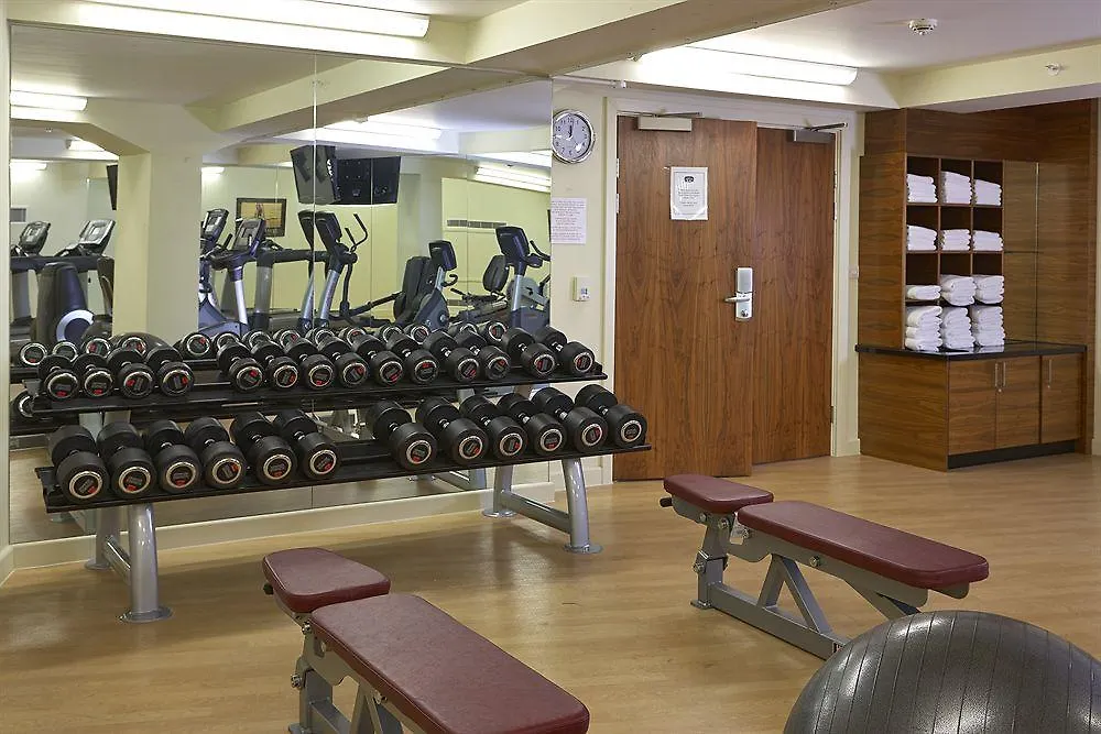 Courtyard By Marriott London Gatwick Airport Ξενοδοχείο Κρόουλι