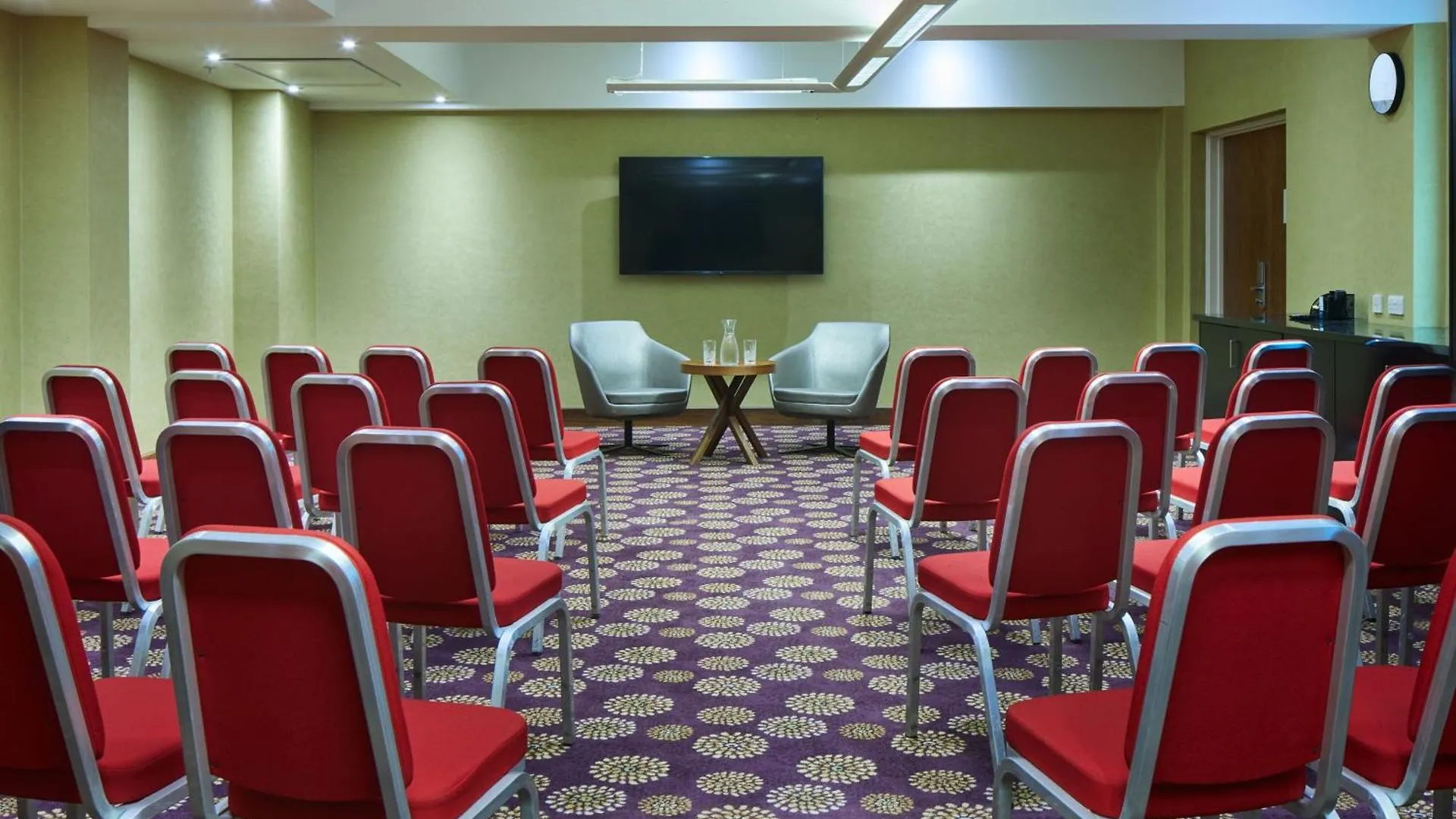 Courtyard By Marriott London Gatwick Airport Ξενοδοχείο Κρόουλι