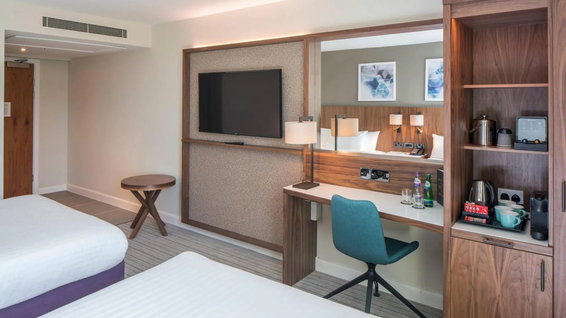 ****  Courtyard By Marriott London Gatwick Airport Ξενοδοχείο Κρόουλι Ηνωμένο Βασίλειο