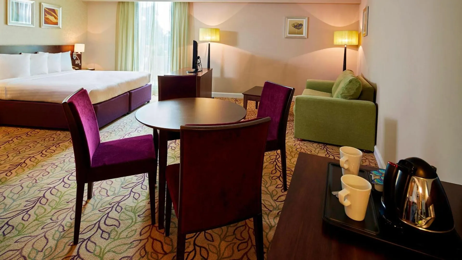 Courtyard By Marriott London Gatwick Airport Ξενοδοχείο Κρόουλι