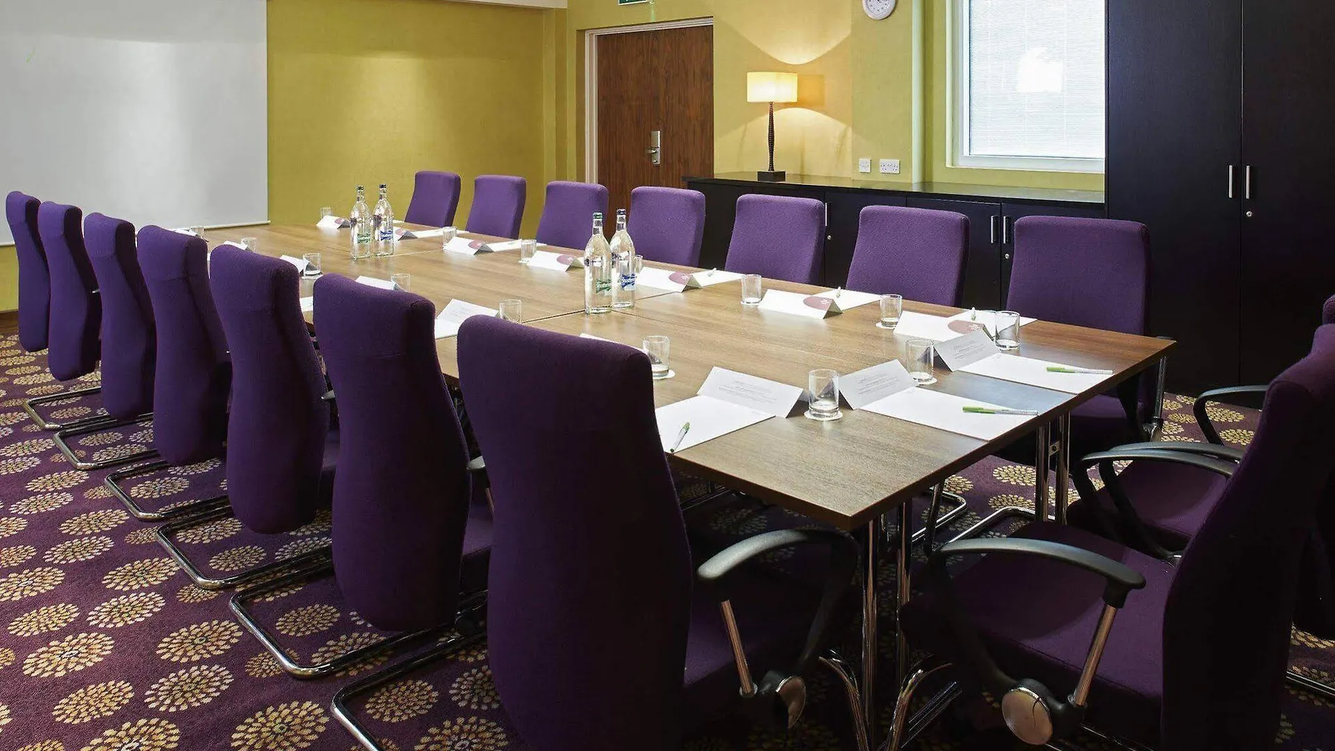 ****  Courtyard By Marriott London Gatwick Airport Ξενοδοχείο Κρόουλι Ηνωμένο Βασίλειο