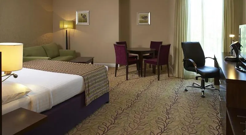 Courtyard By Marriott London Gatwick Airport Ξενοδοχείο Κρόουλι